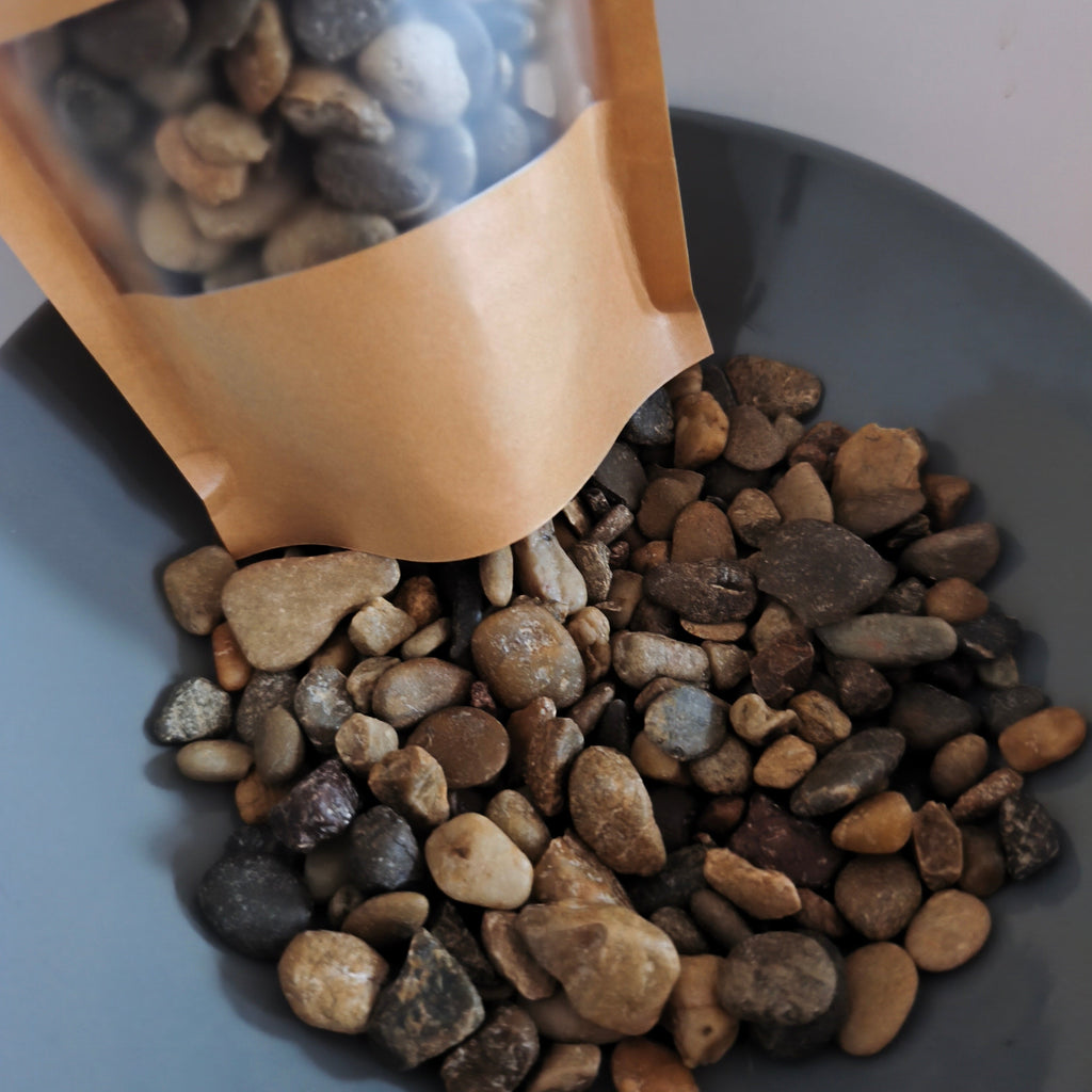 Stones for kokedama bowl